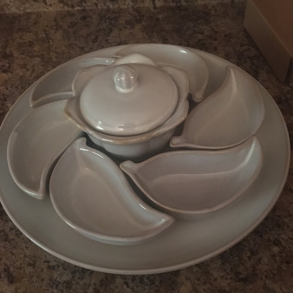 Leaf serving set